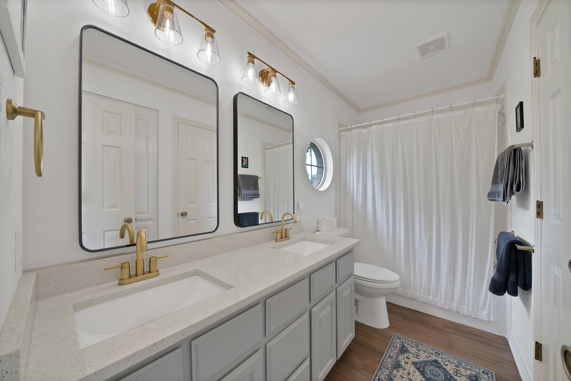 3105 Sunset Lane