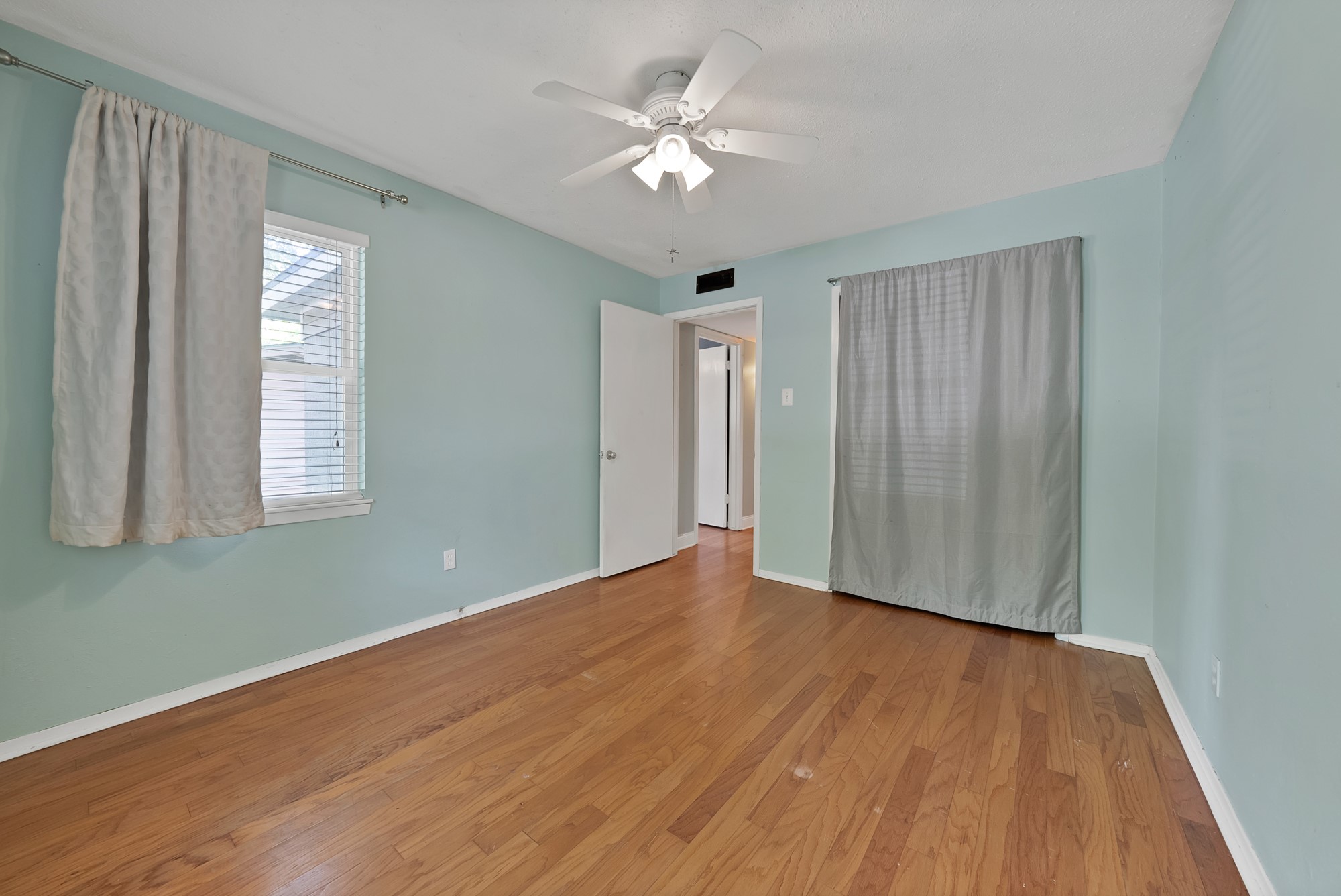 1510 Ravenwood Drive
