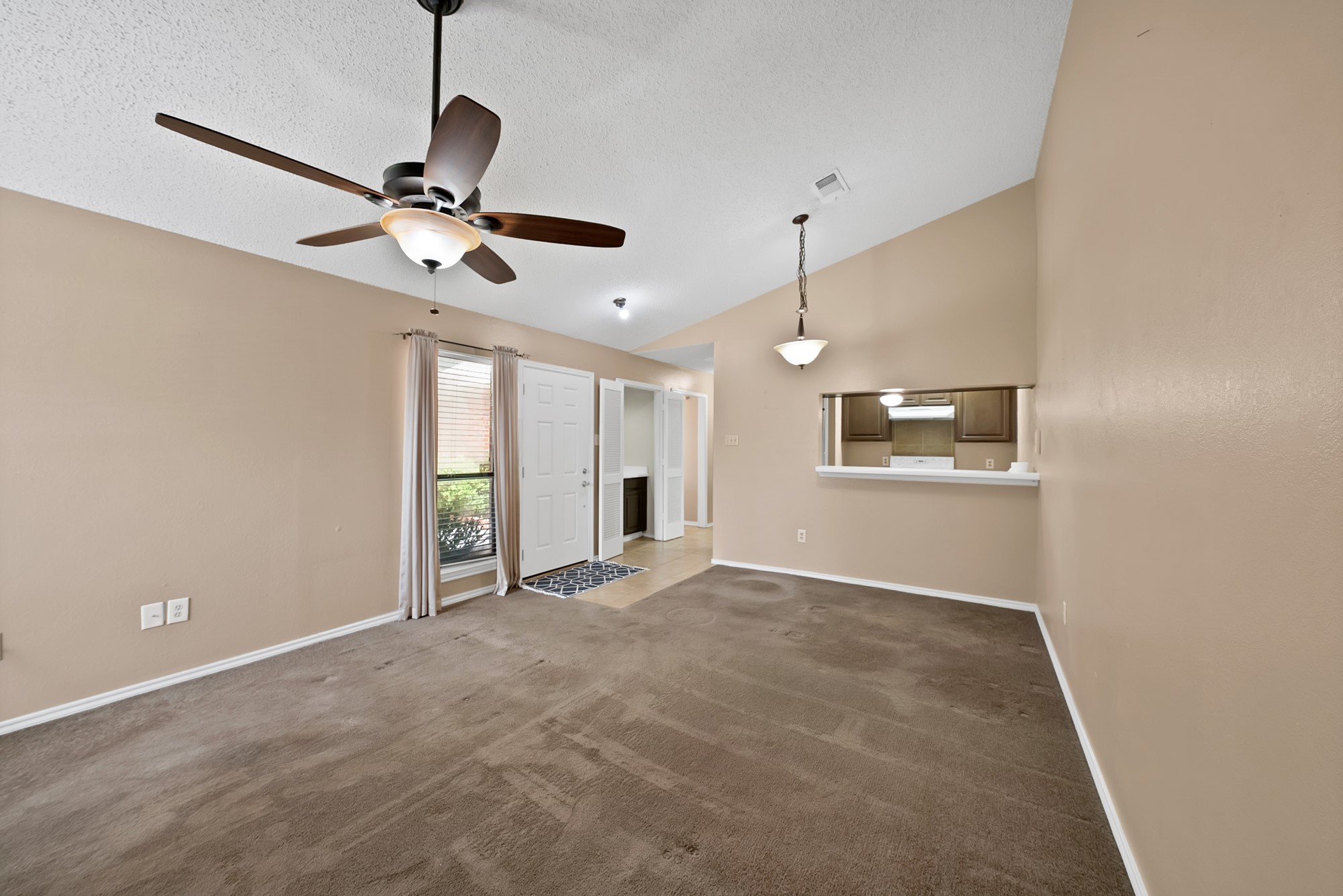 935 Cedarland Boulevard