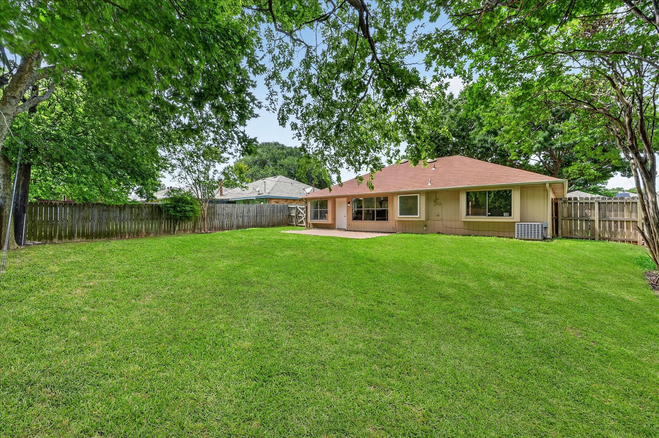 925 Larue Drive
