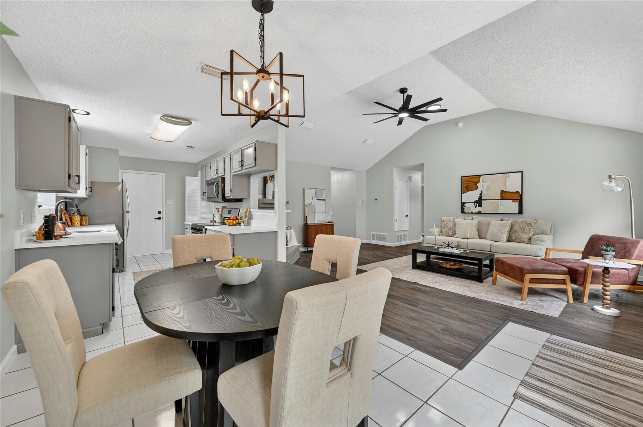 925 Larue Drive