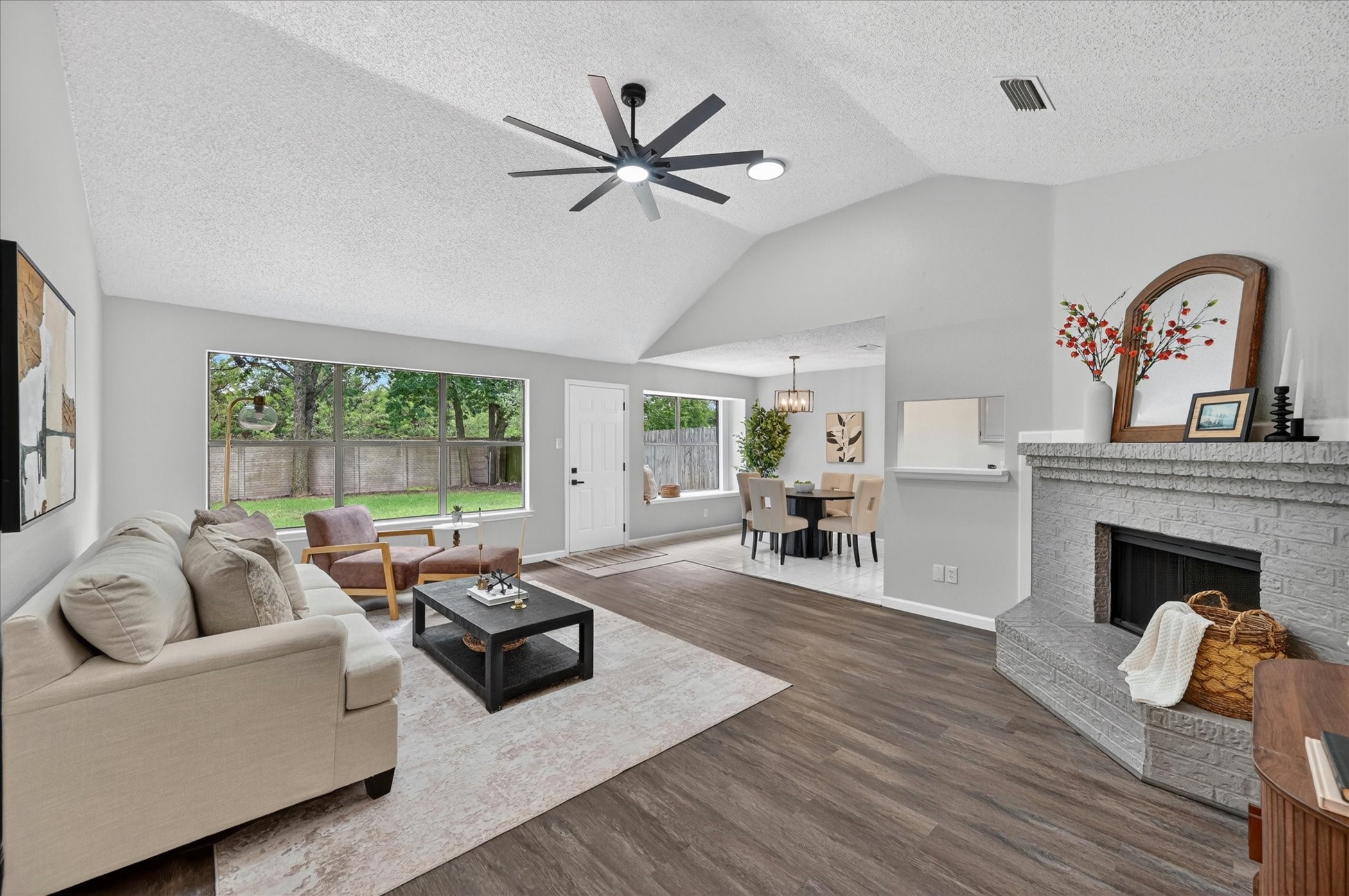 925 Larue Drive