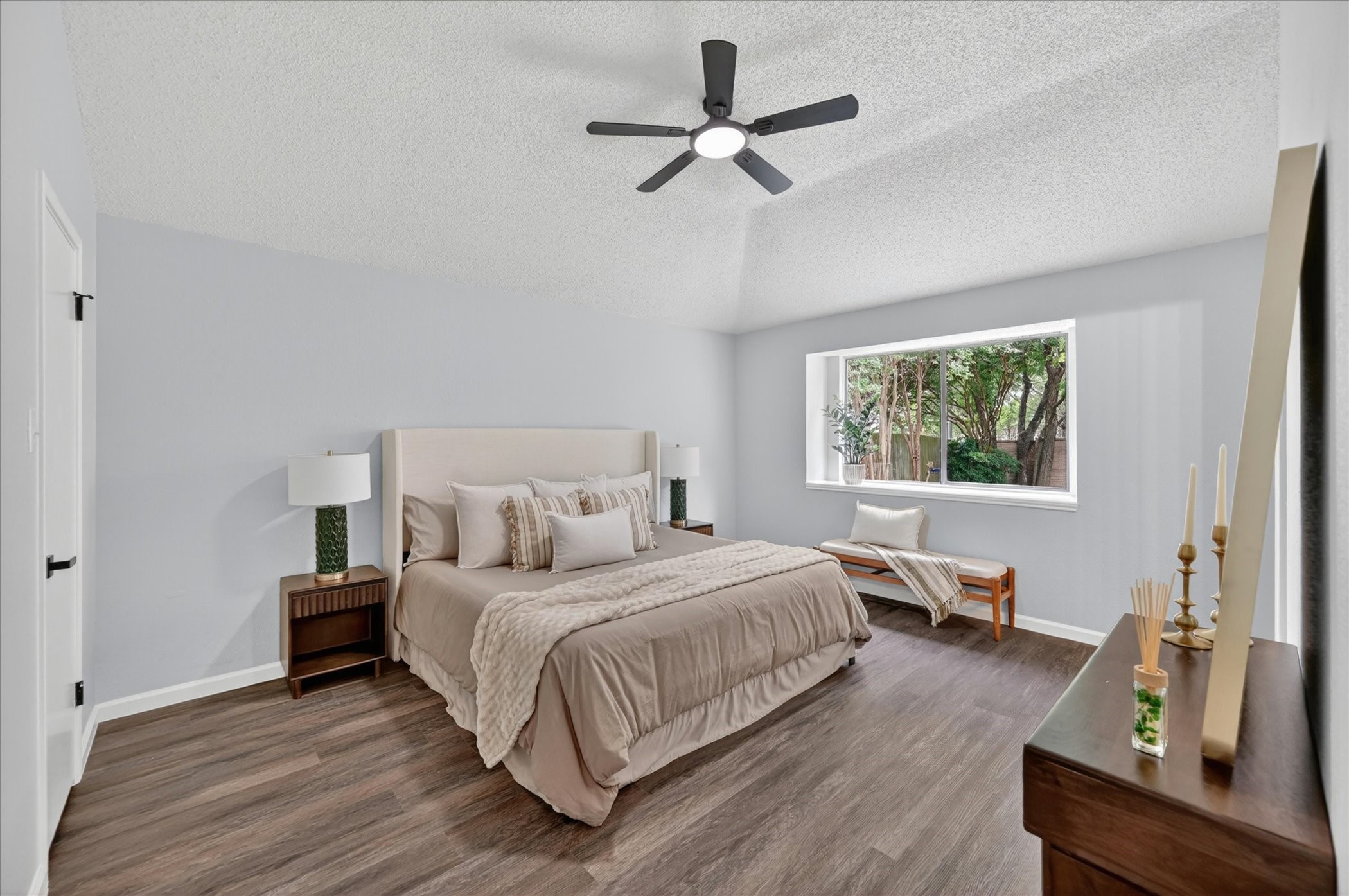 925 Larue Drive