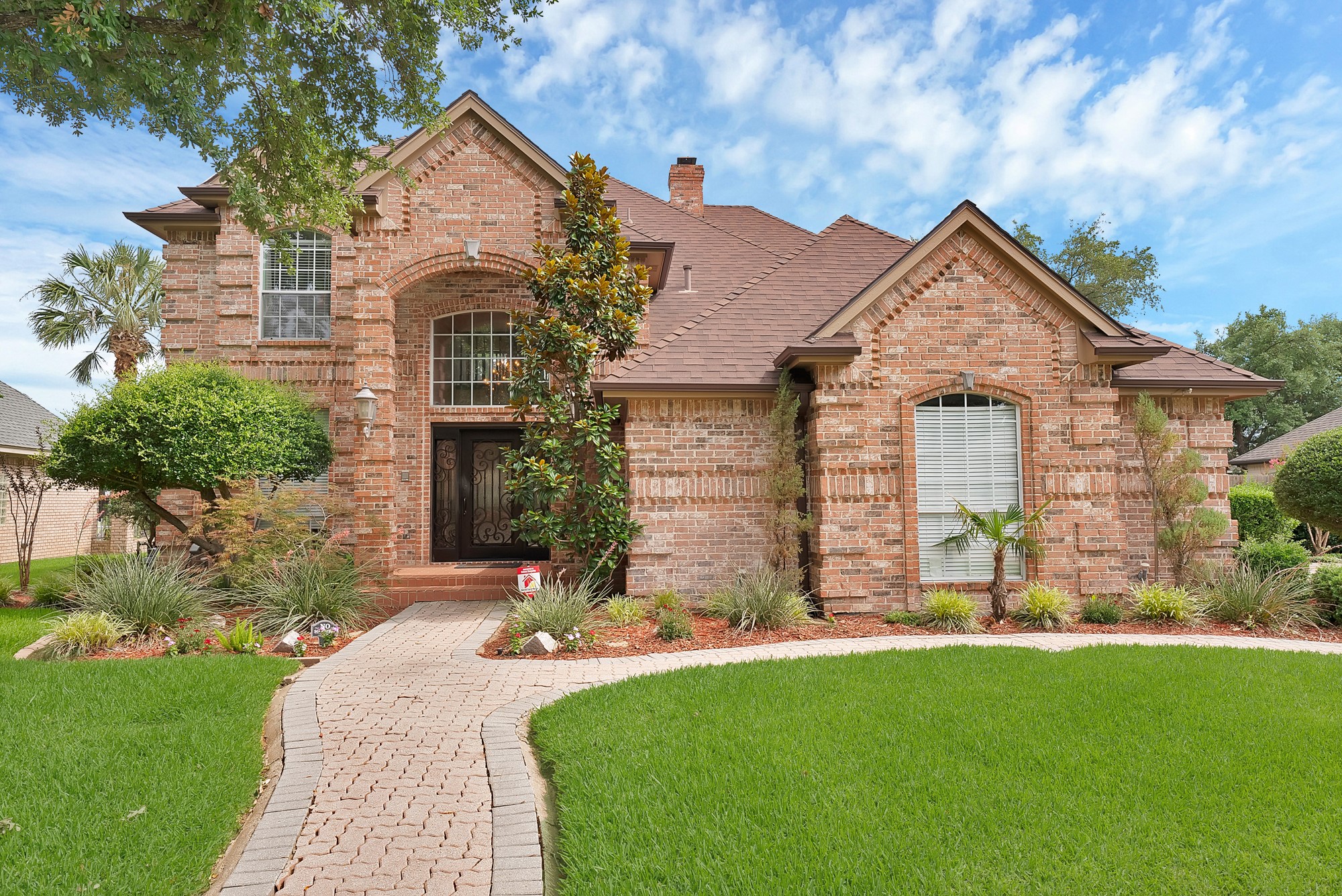 803 Riviera Drive