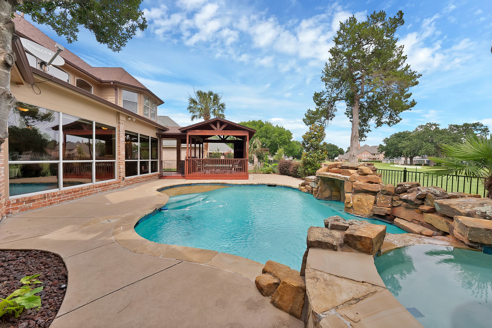 803 Riviera Drive