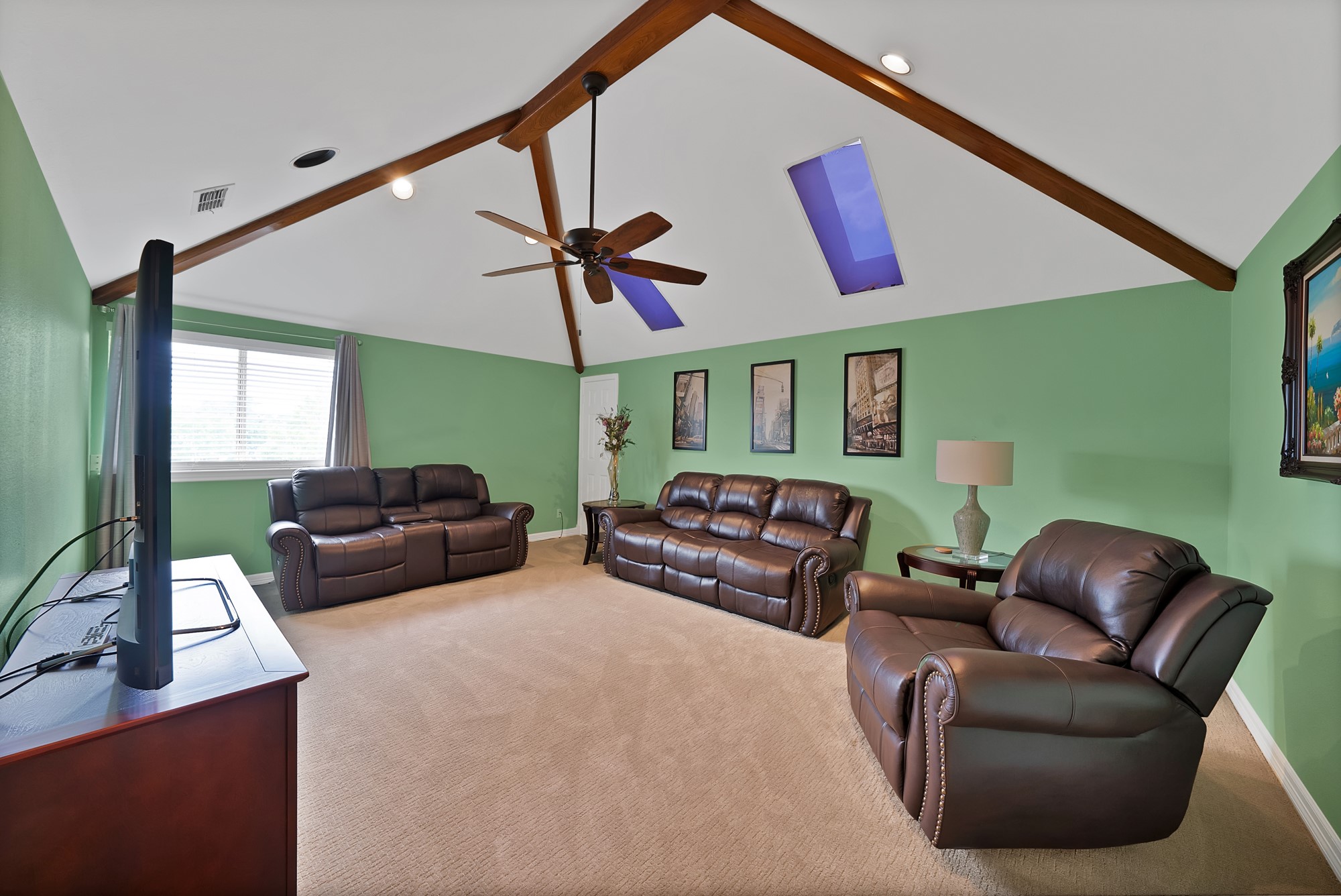 803 Riviera Drive