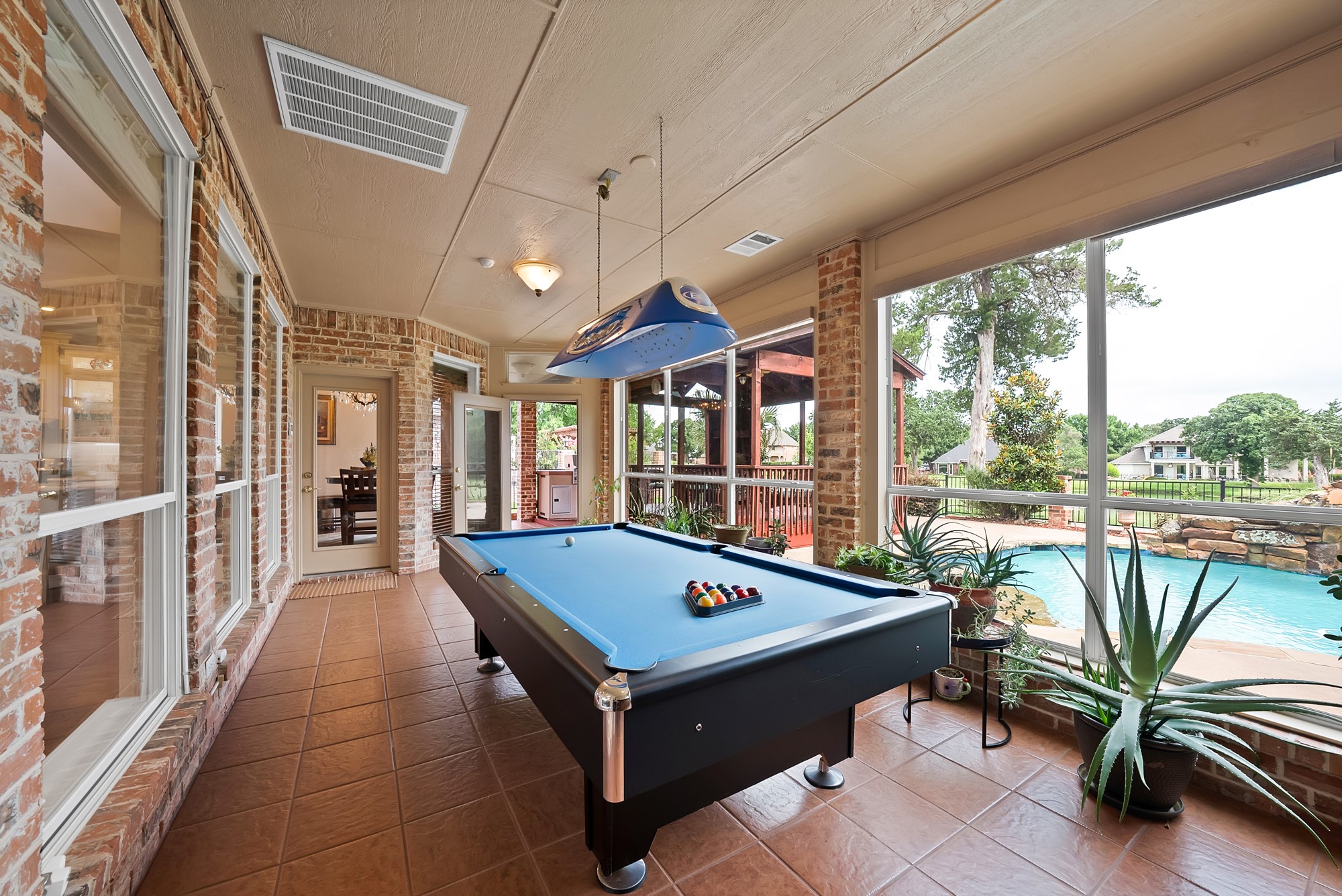803 Riviera Drive