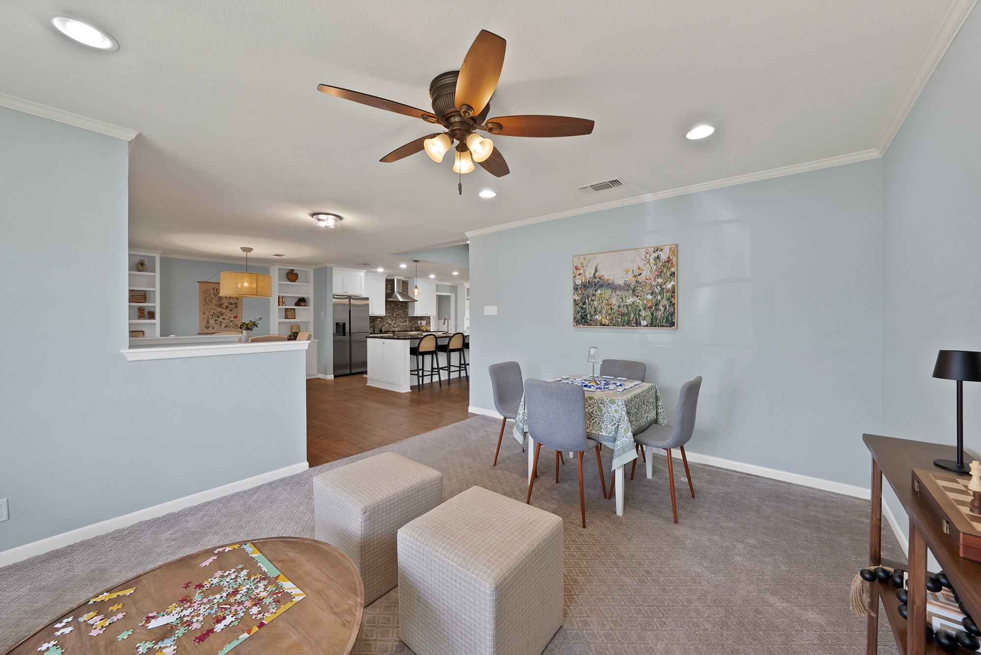 1615 Cresthaven Drive