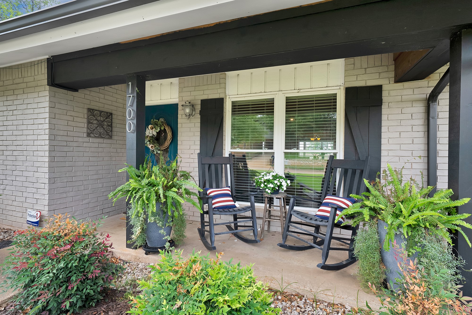 1700 Stagecoach Drive