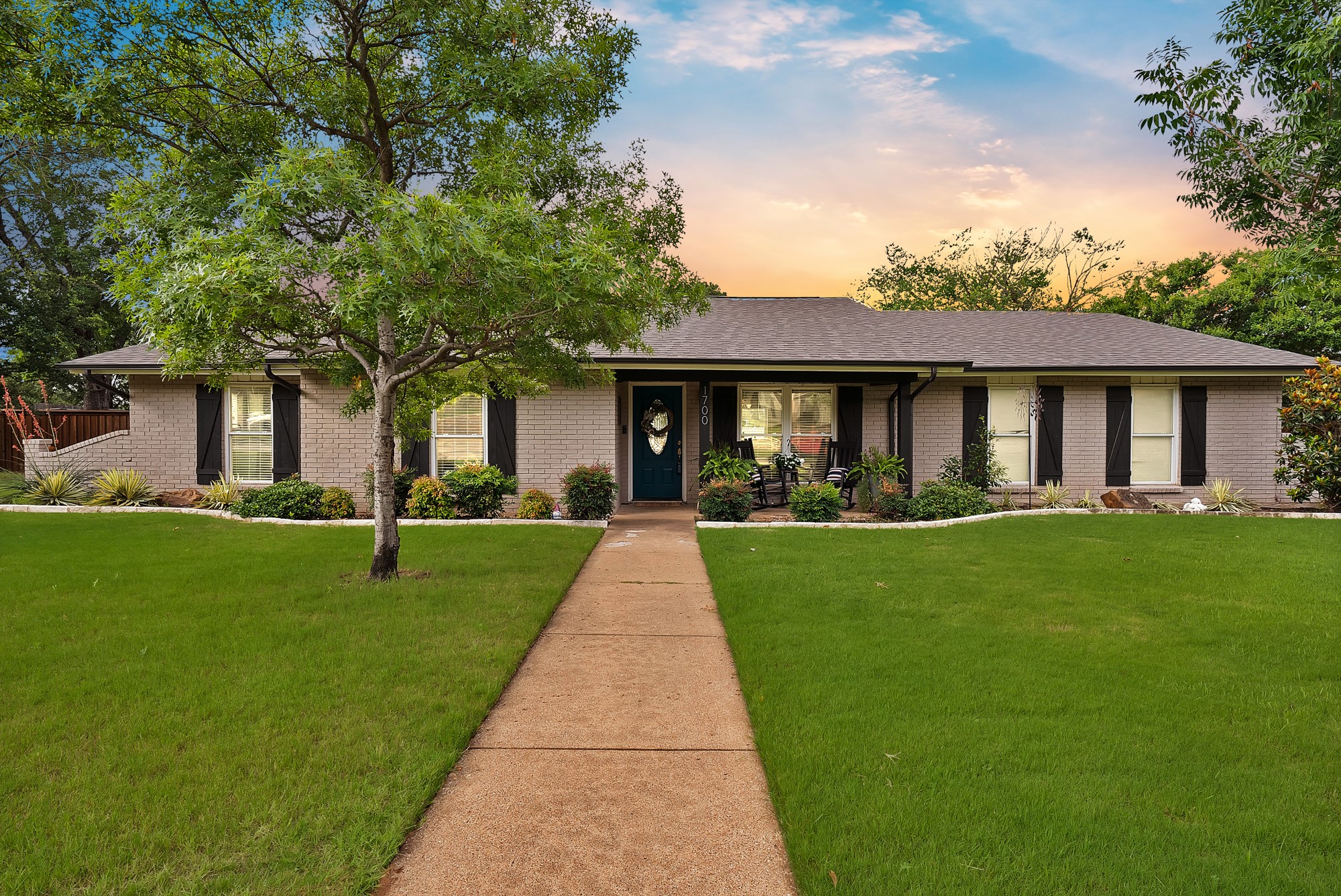 1700 Stagecoach Drive