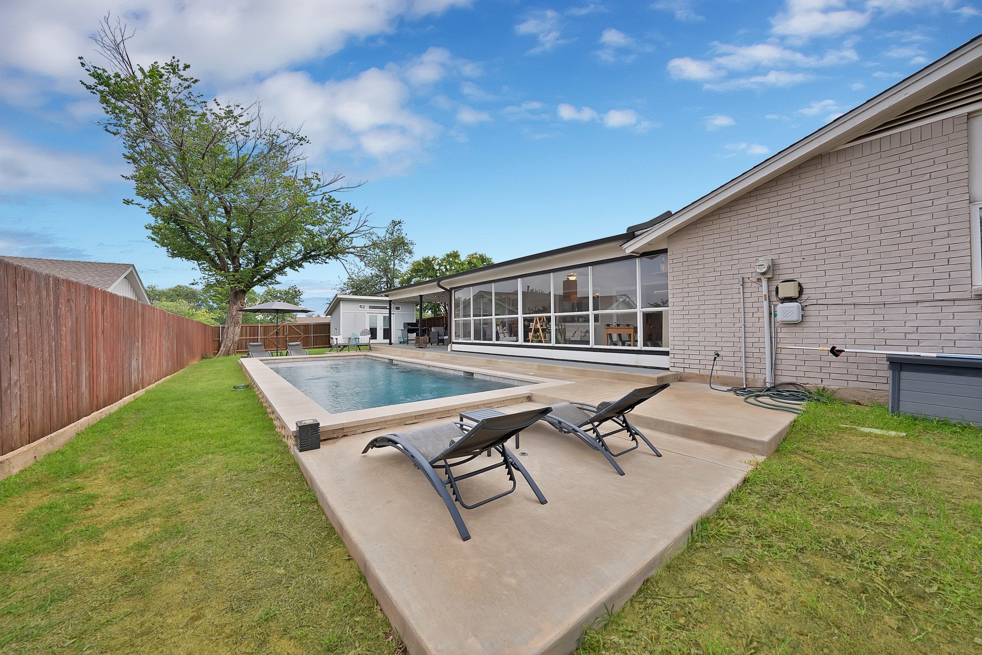 1700 Stagecoach Drive