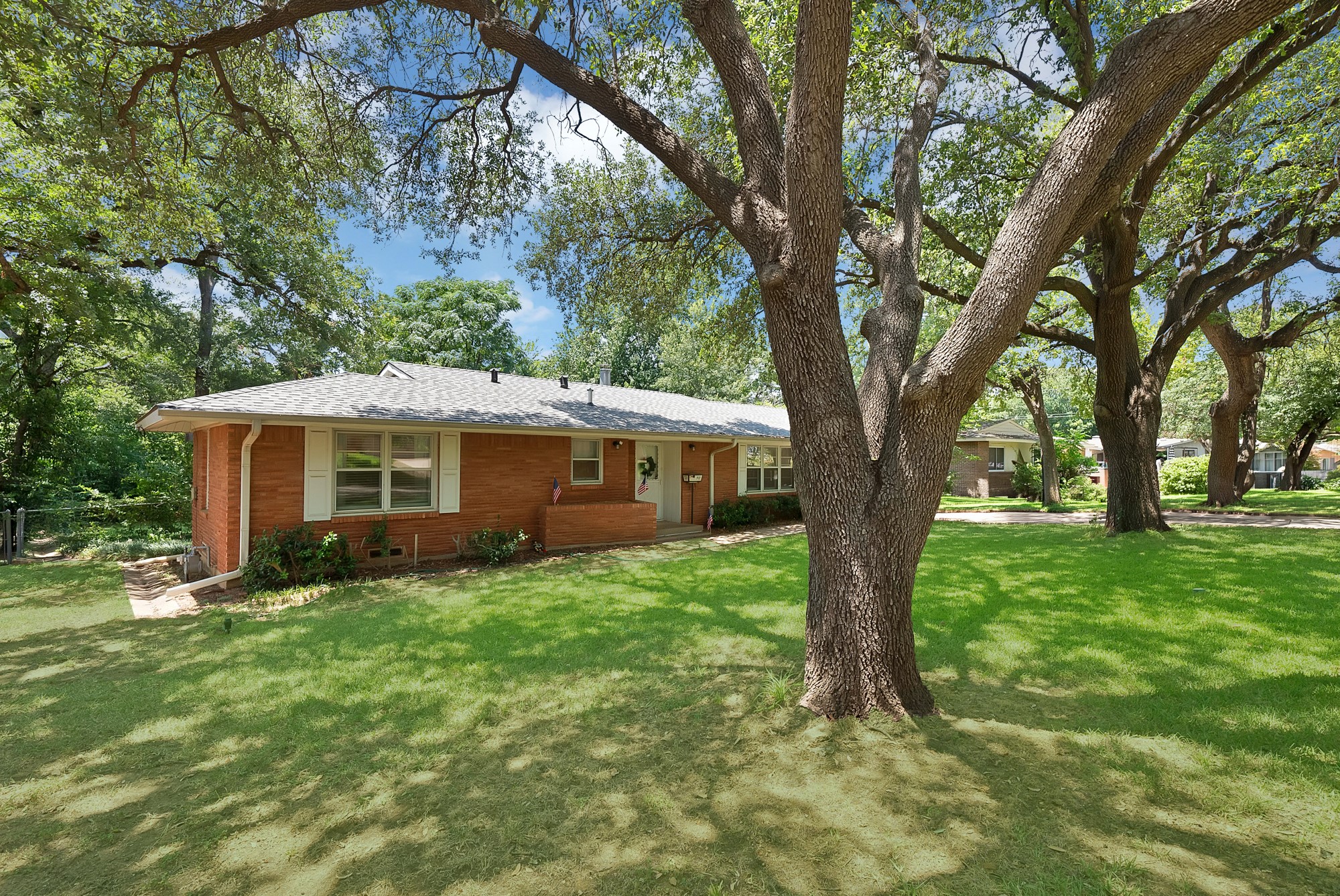 712 Briarwood Boulevard