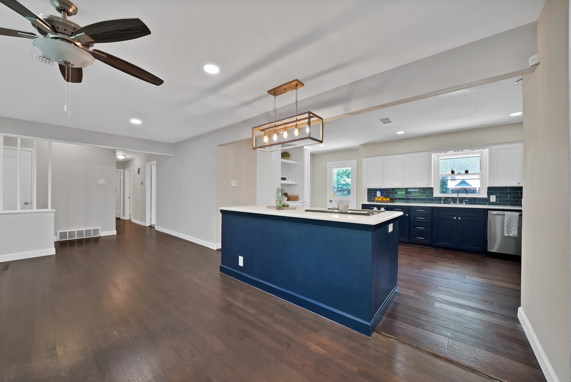 712 Briarwood Boulevard
