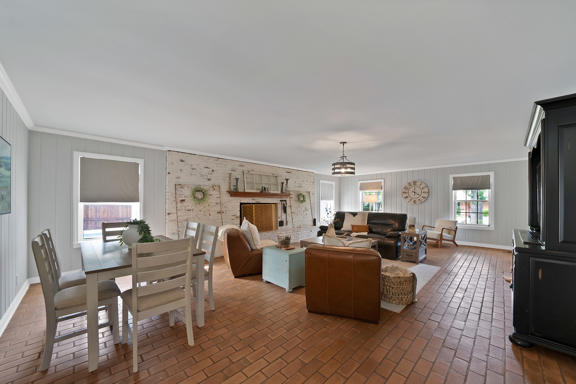 1710 Hilltop Lane