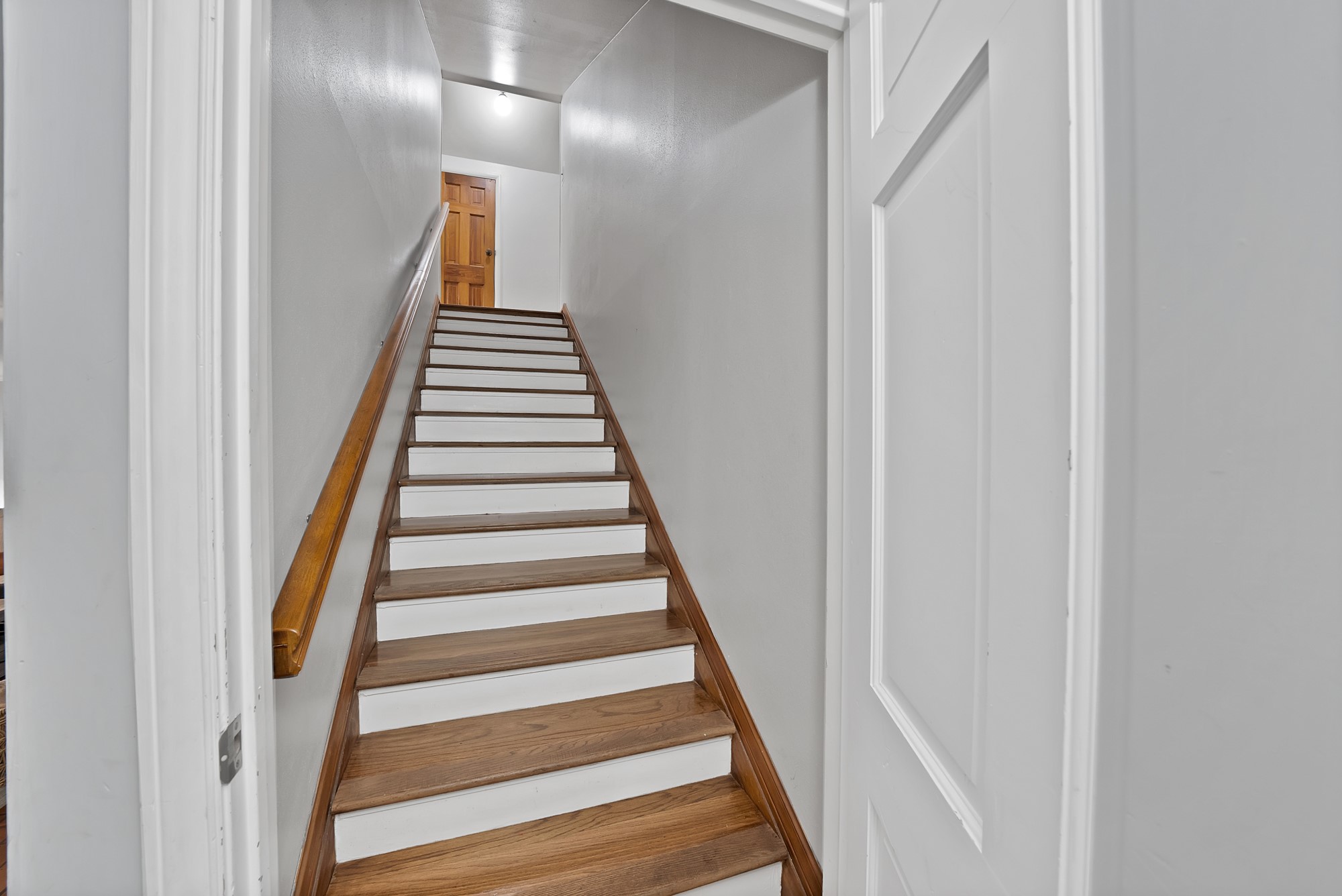 1710 Hilltop Lane