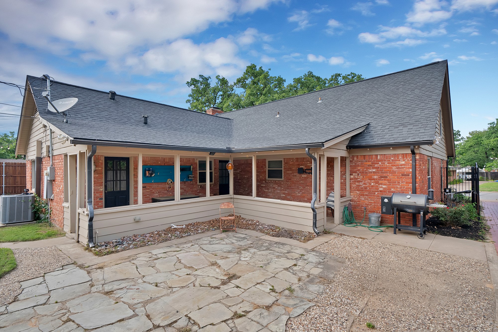 1710 Hilltop Lane