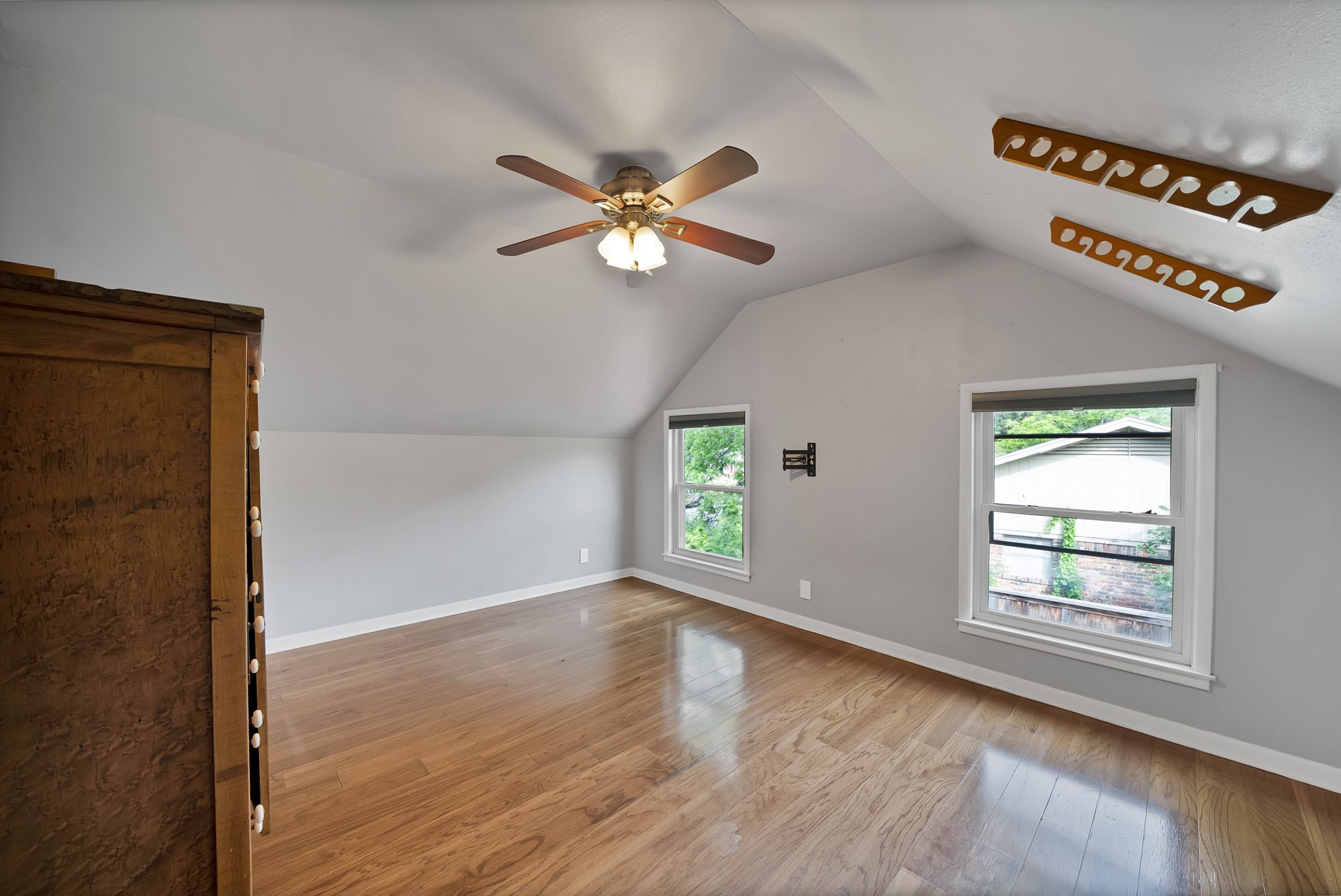 1710 Hilltop Lane