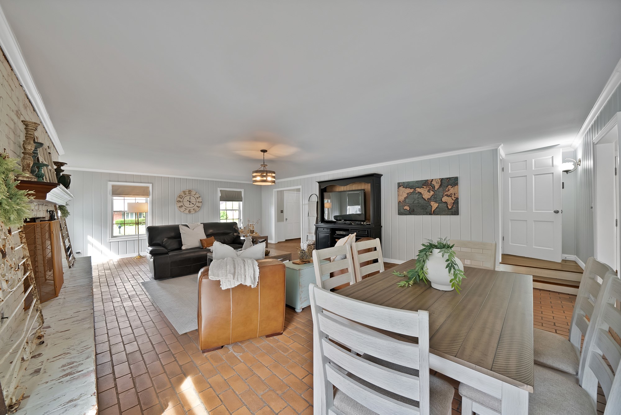 1710 Hilltop Lane