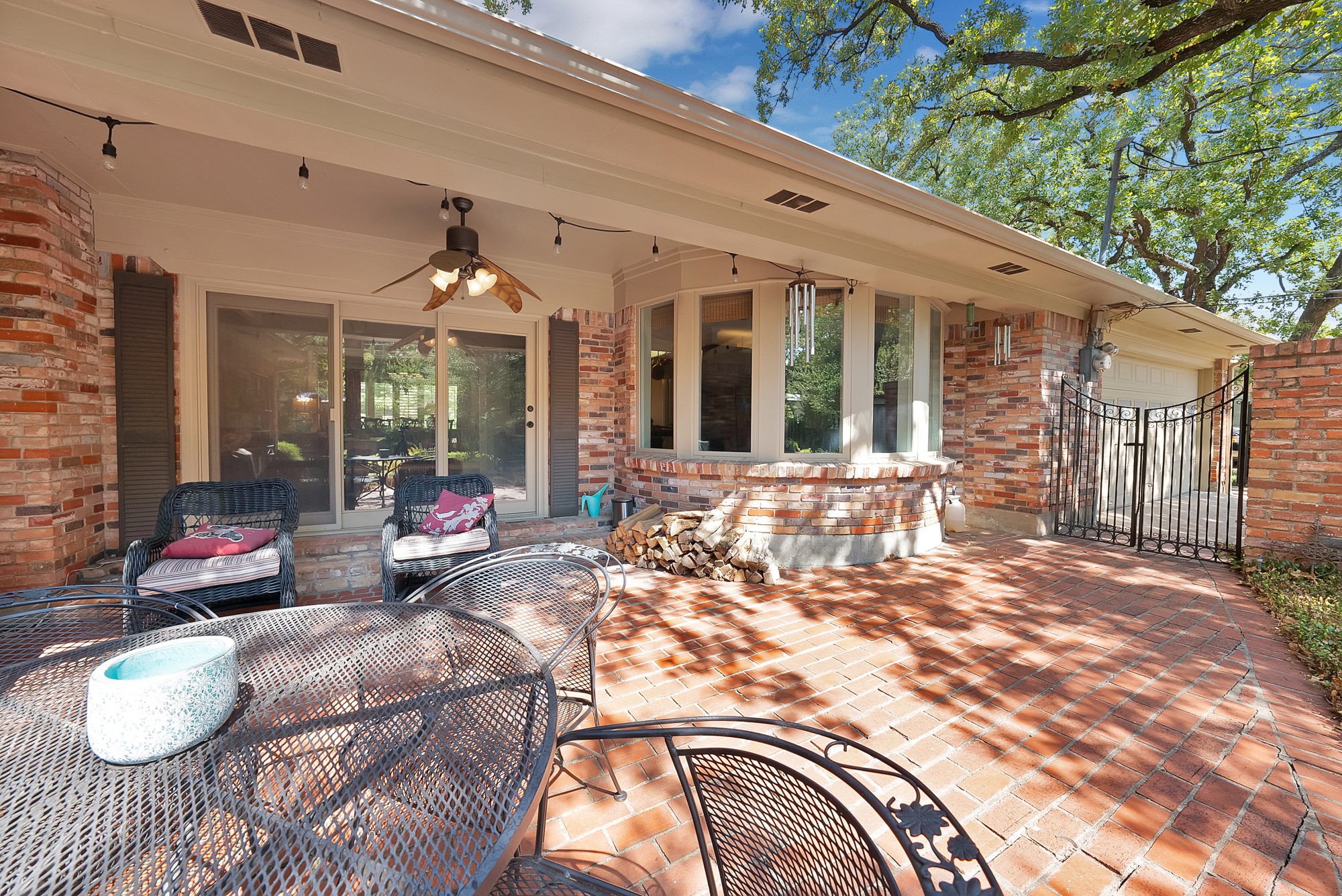 3008 Cambridge Drive