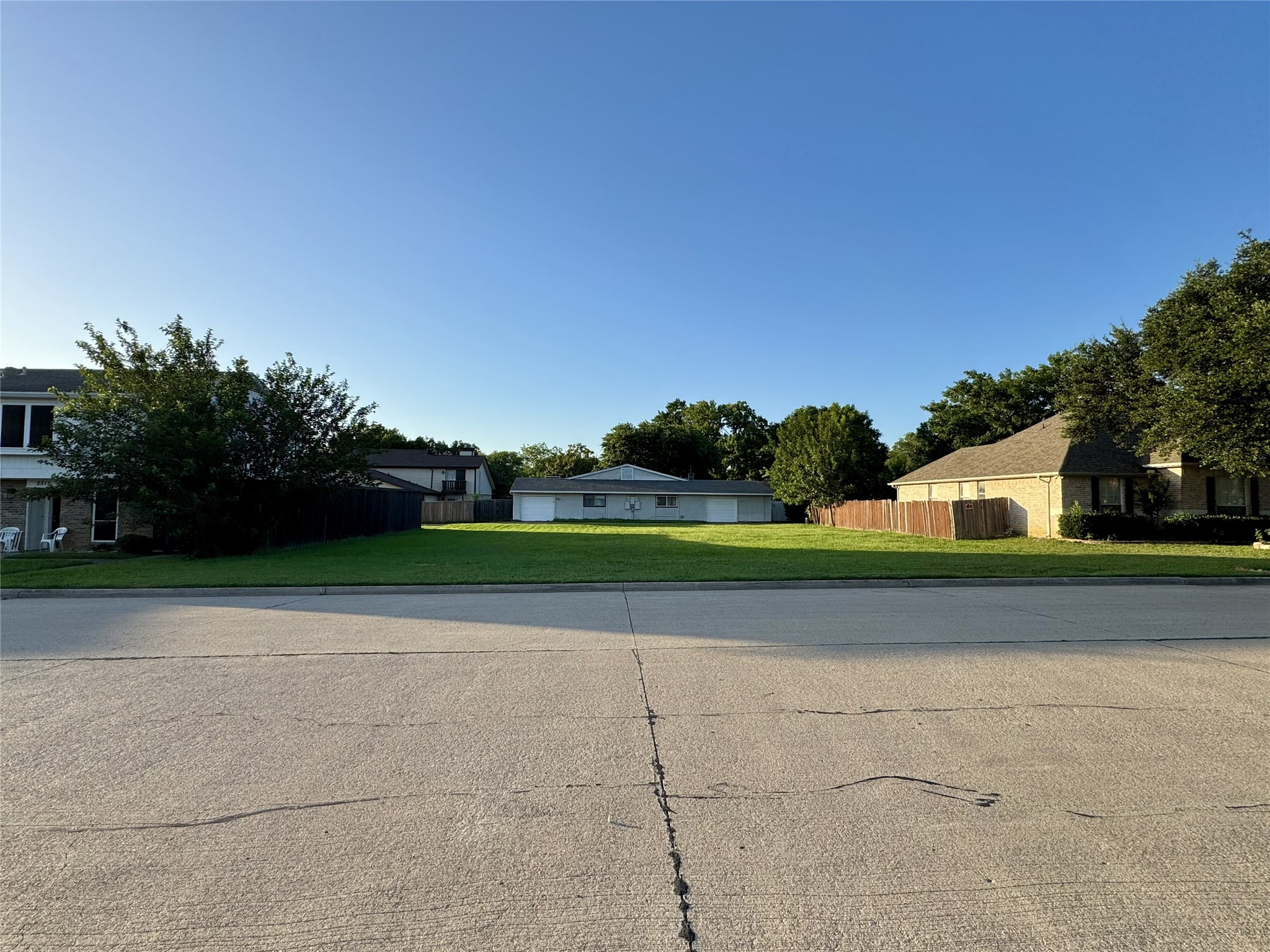 2303 Cales Drive