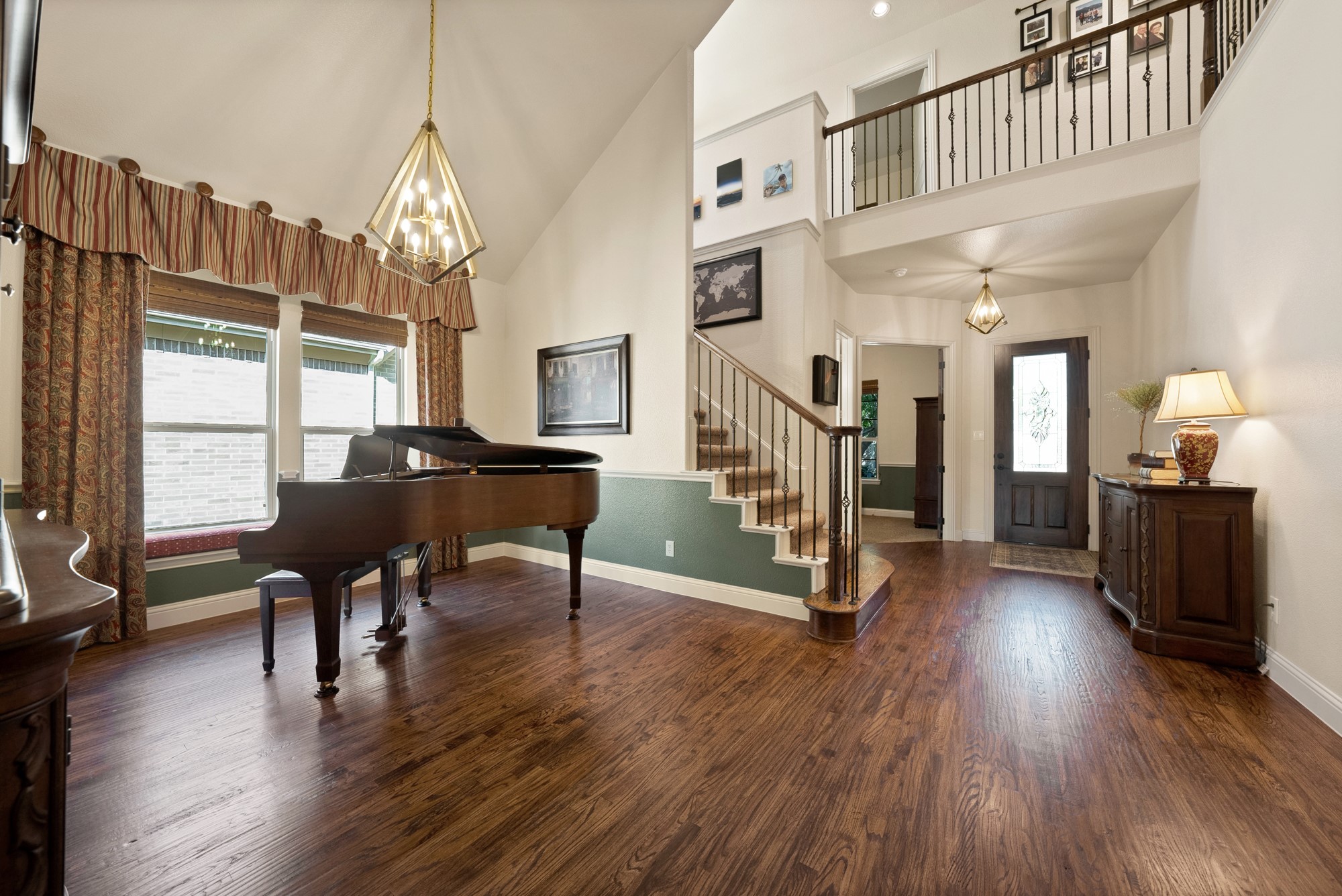 1406 St Tropez Lane