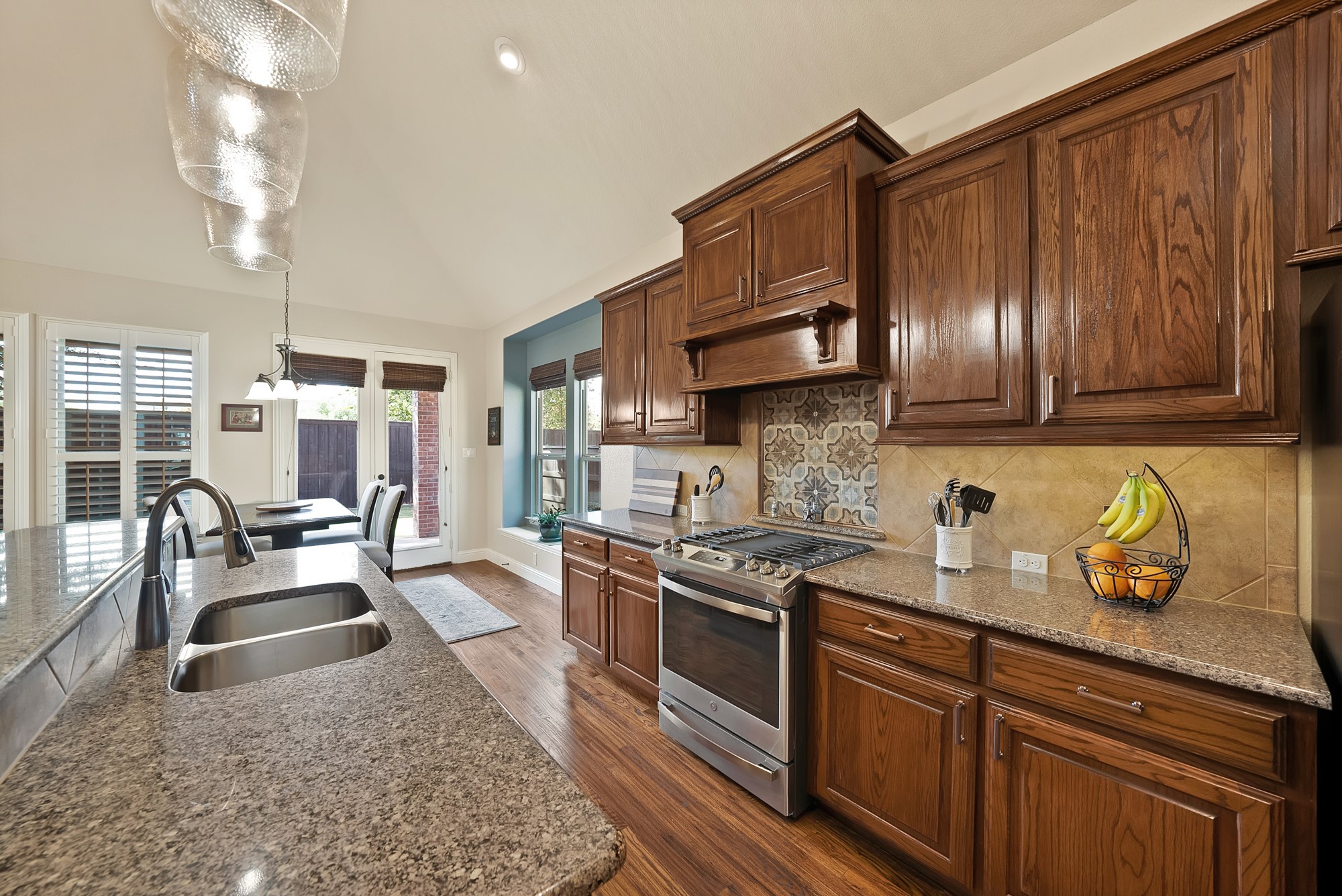 1406 St Tropez Lane