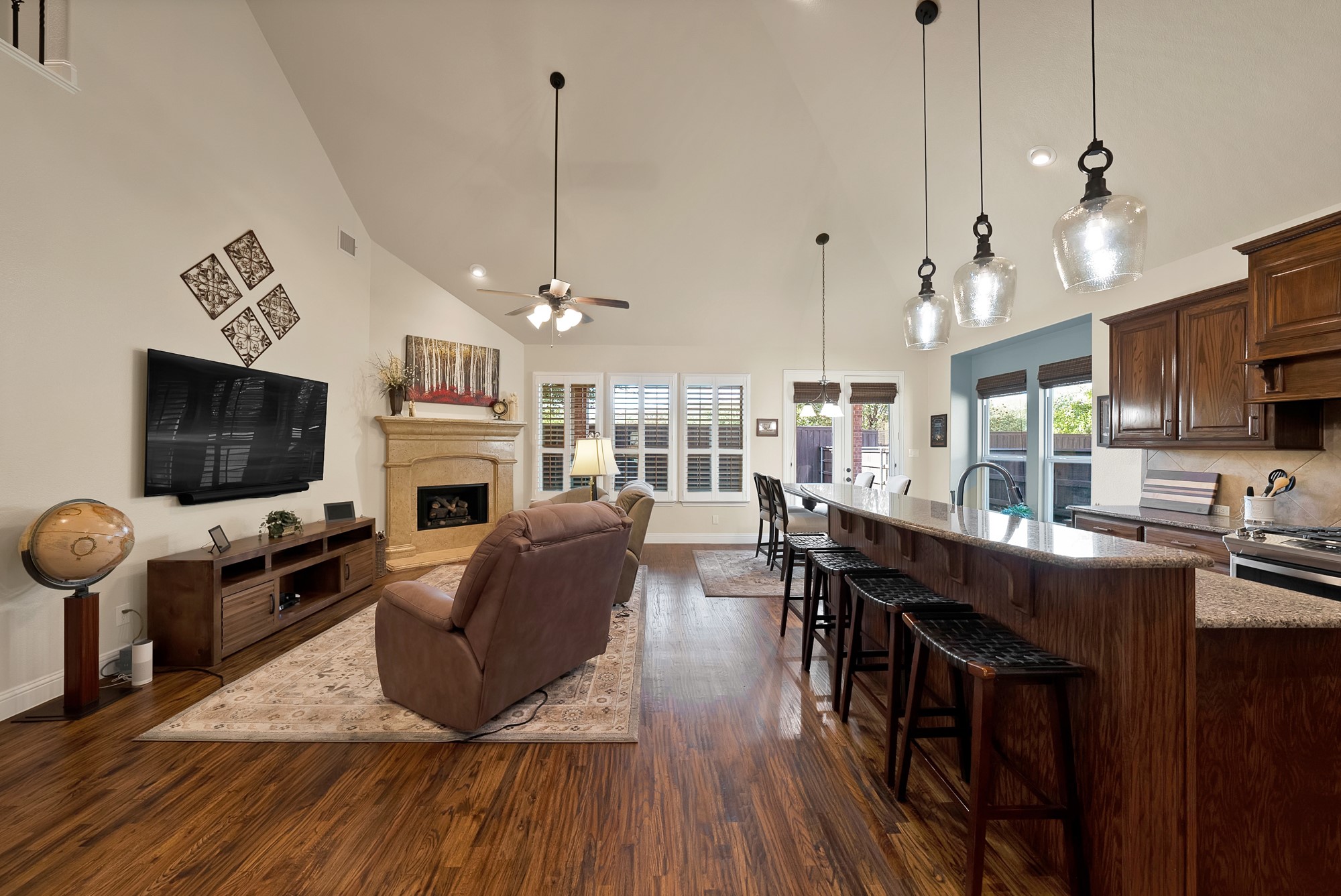 1406 St Tropez Lane