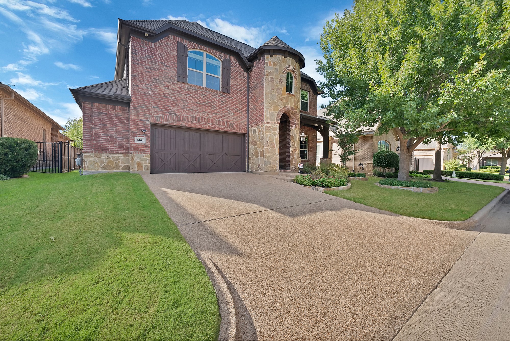 1406 St Tropez Lane