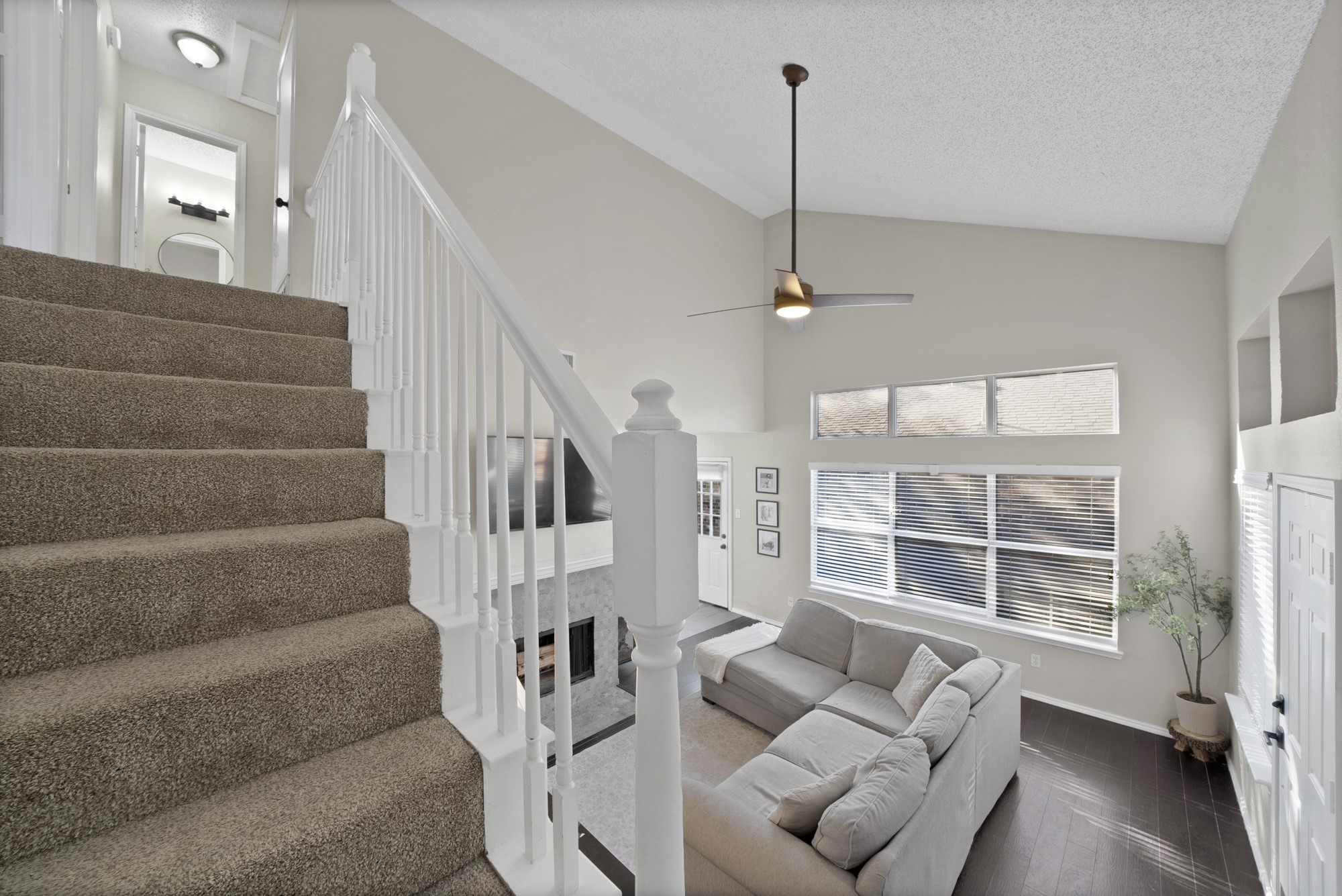 6732 Silver Sage Drive
