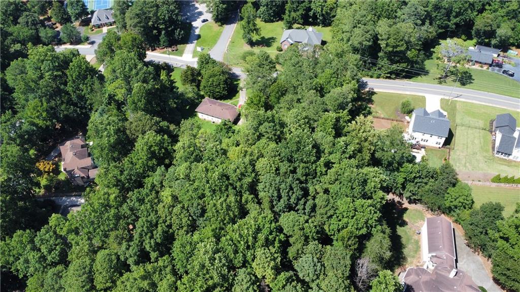 803 Chestnut Hill Road SW
