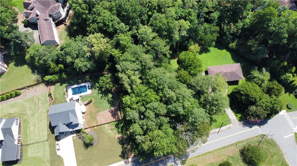 803 Chestnut Hill Road SW