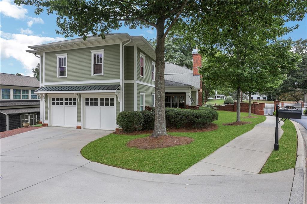 21 Whitlock Drive SW