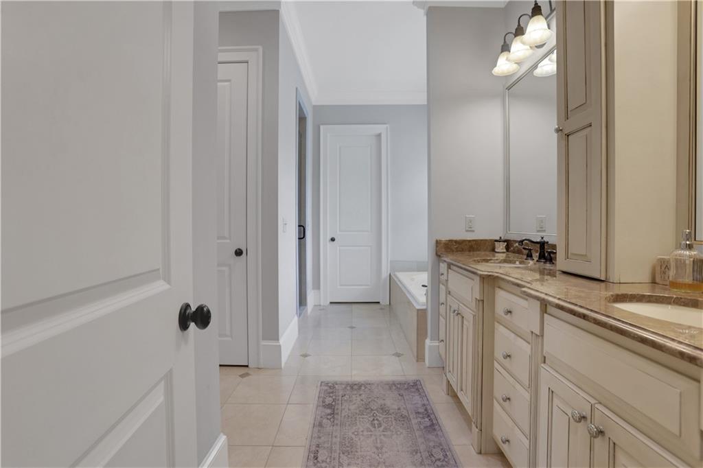 21 Whitlock Drive SW