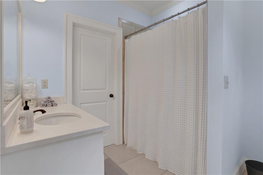 21 Whitlock Drive SW