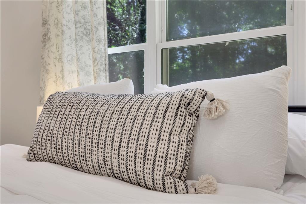 207 Walthall Street NW