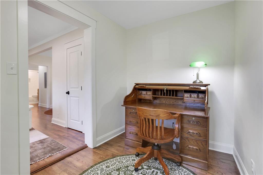 207 Walthall Street NW