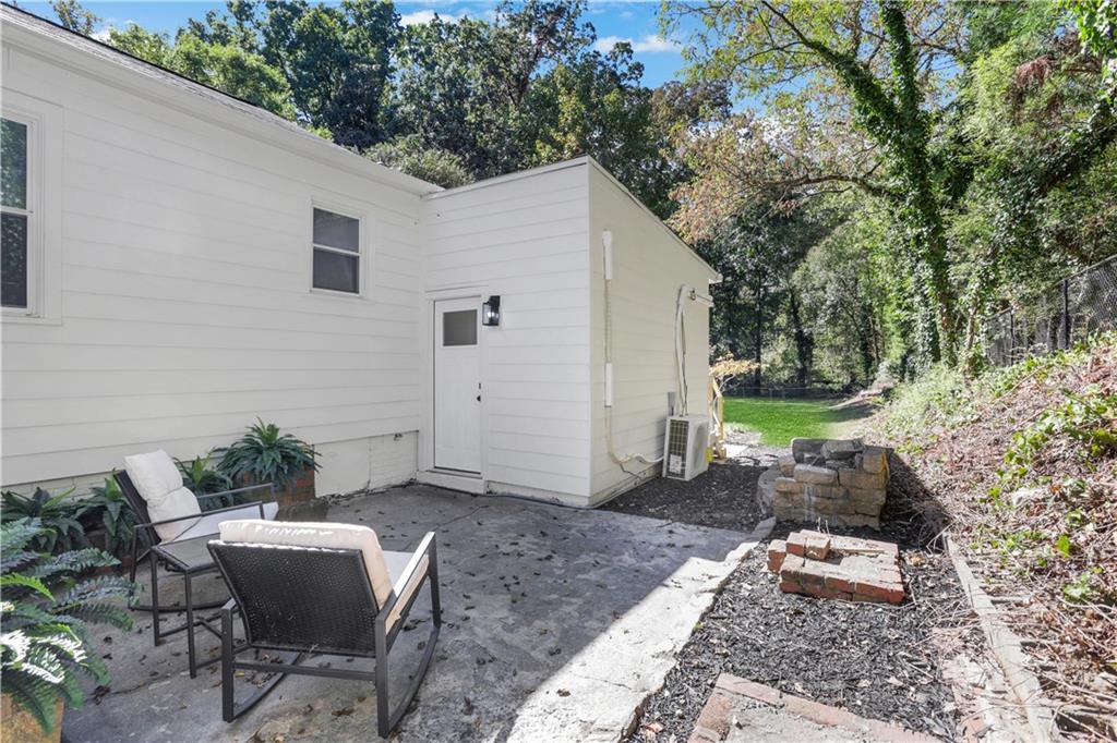 207 Walthall Street NW