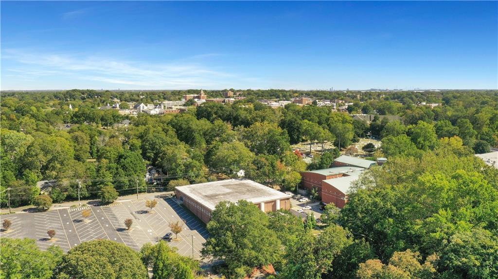 207 Walthall Street NW