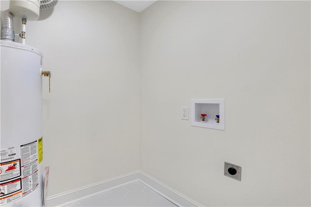 207 Walthall Street NW