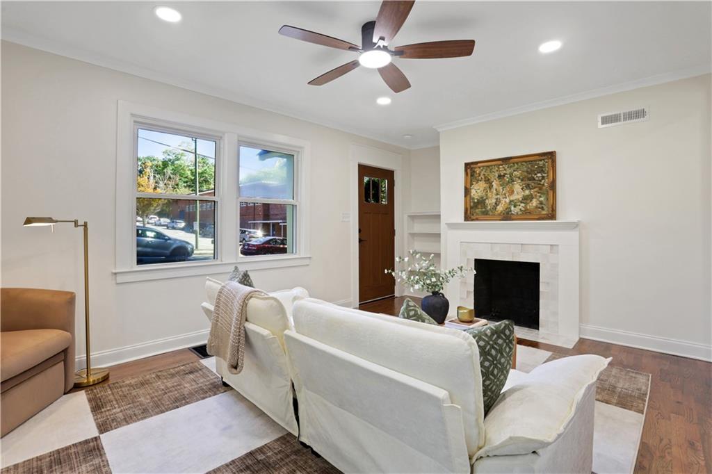 207 Walthall Street NW