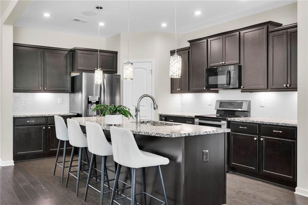 134 Greenbrier Way