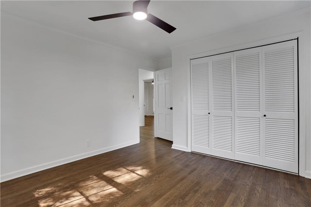 681 Hampton Place SW