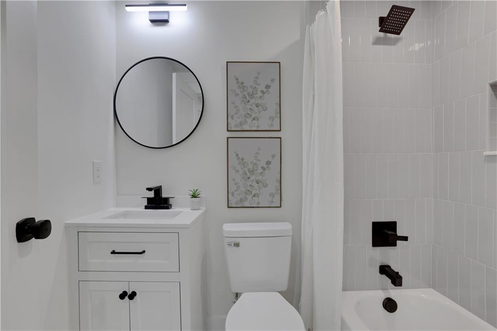 1576 Elixir Avenue SW