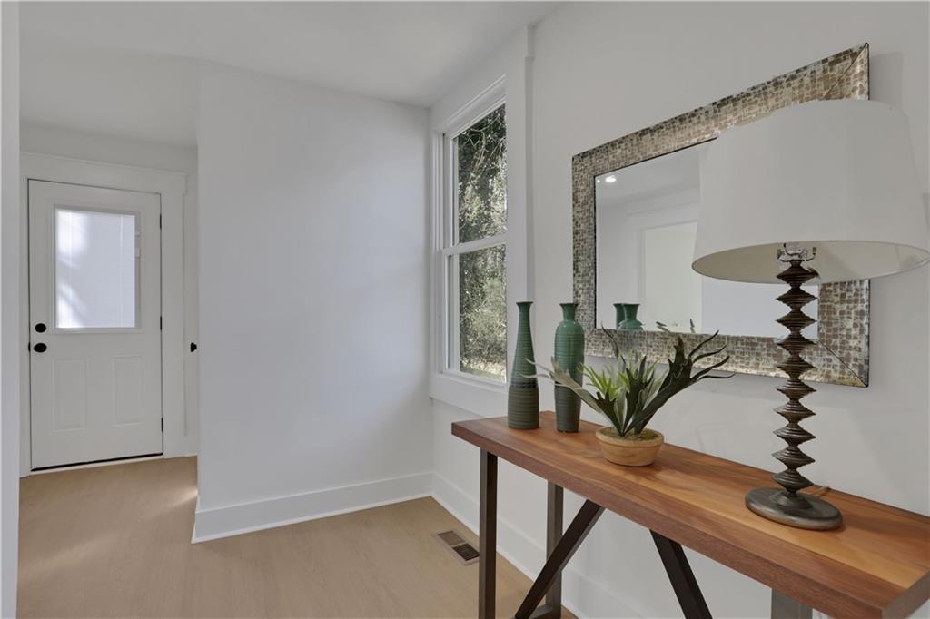 1576 Elixir Avenue SW