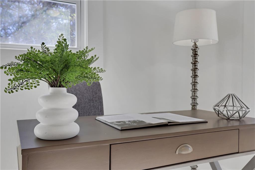 1576 Elixir Avenue SW