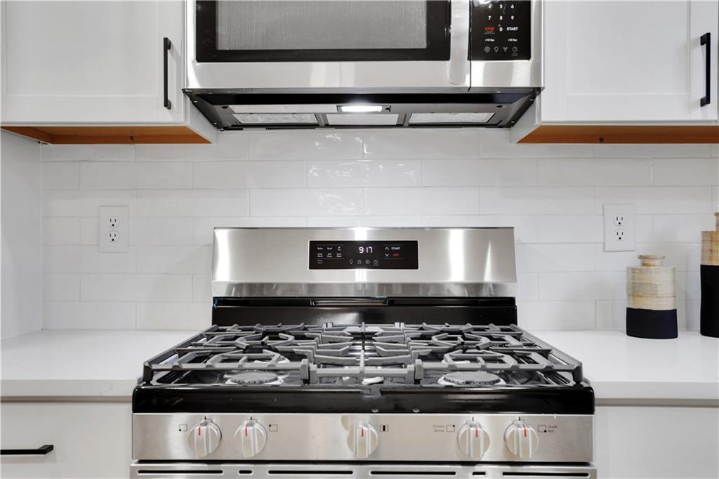 1576 Elixir Avenue SW