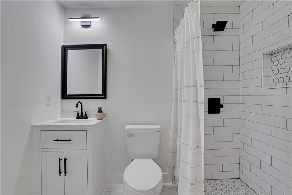 1576 Elixir Avenue SW