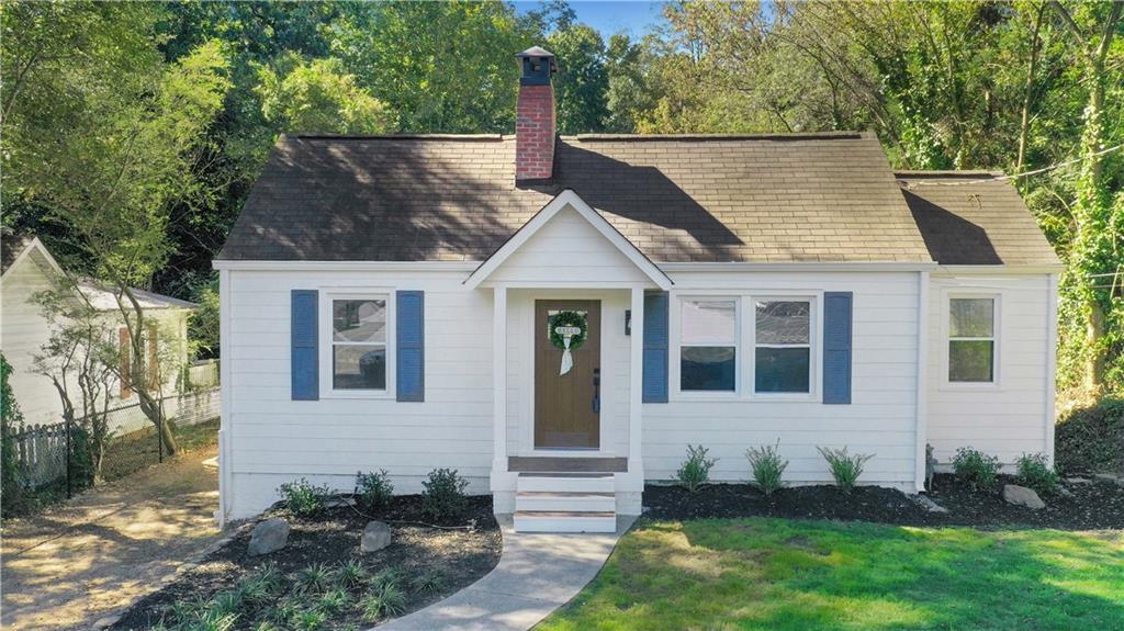 207 Walthall Street NW