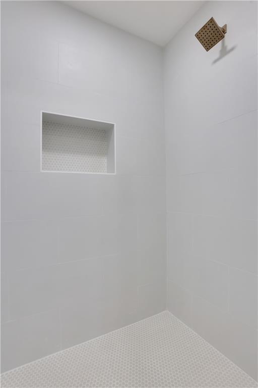 207 Walthall Street NW