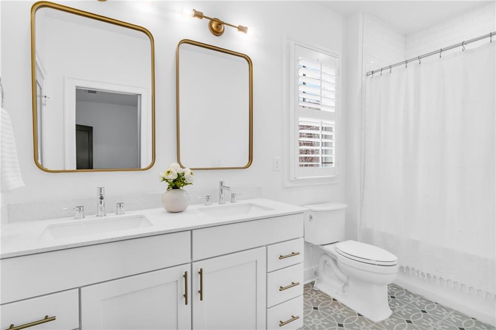 4524 Atley Woods Drive SE